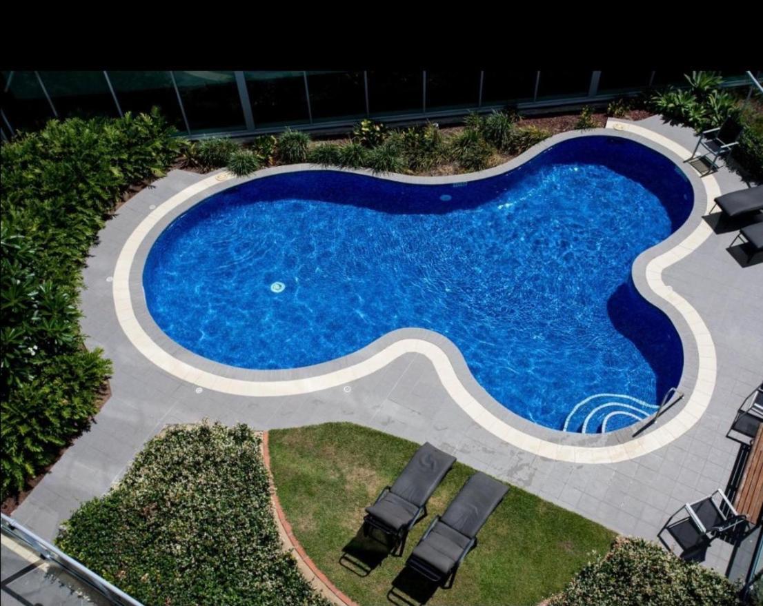 Marina Ocean View At The Shores Gold Coast Kültér fotó